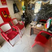 نیازمند فروشنده خانم