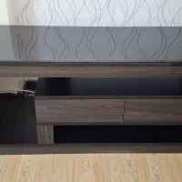 میز تلوزیون هایگلاس