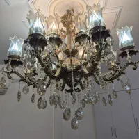 دو عدد لوستر ۱۶ شاخه تمیز و نو