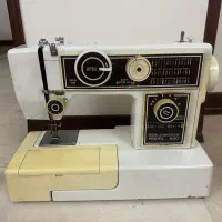 چرخ  خیاطی ژانومه ۸۲۰  ( تایوان )