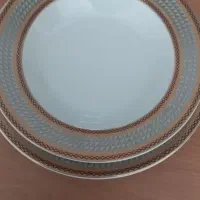بشقاب پلوخوری و خورشت خوری سالم و در حدِ نو