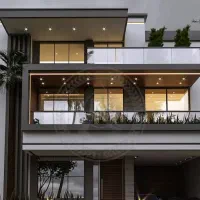مشاور و منشی خانم در املاک