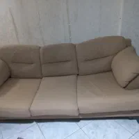 مبل سه نفره
