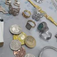 تعدادی زیاد قدیمی همش یجا مفت ۲۵۰۰