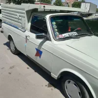 یک دستگاه خودروی وانت پیکان مدل ۹۰