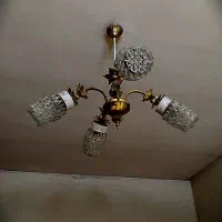 تعداد ۷ عدد لوستر