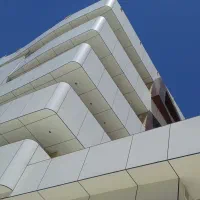 نما ورق کامپوزیت، سرامیک خشک و چوب ترمو