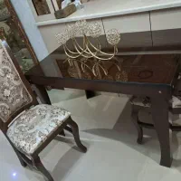 میز ناهار خوری چوب راش در حد نو کاور دار