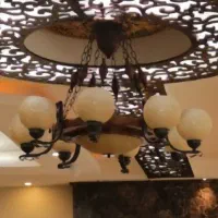لوستر چوبی طرح رومی
