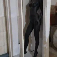 مانکن زنانه و پرو