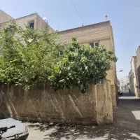 ویلایی دربست ۲۸۰متر بنا در دو طبقه به صورت مستقل