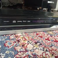 دستگاه پخش کننده سی دی CD و DVD