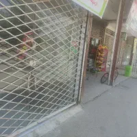 مغازه حاشیه جمهوری جنب نانوایی قابل تبدیل