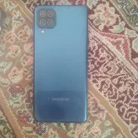 گوشیa12گوشی آ۱۲کارتون دارد