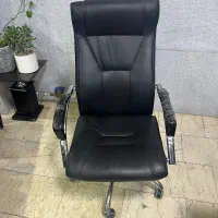صندلی مدیریت چرخ دار