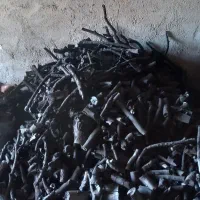 زغال کبابی درجه یک بصورت عمده موجود است