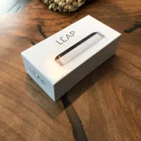 (Leap Motion)  مخصوص تشخیص حرکت دست و VR