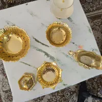 ظروف پذیرایی استفاده نشده
