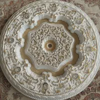 دور لوستر سفید طلایی (p.v.c)