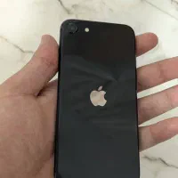 ایفون اس ای ۲۰۲۰ ۱۲۸ گیگ