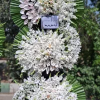 عمده تاج گل ختم در بازار گل صالح آباد بهشت زهرا