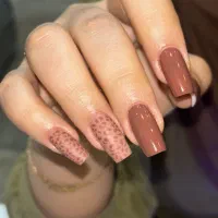 کاشت ناخن