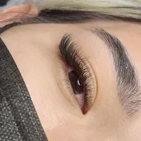 تخفیف ویژه خدمات اکستنشن مژه و لیفت
