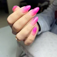 کاشت ناخن ترمیم فقط ۳۵۰