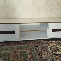 میز تلویزیون بدون پایه