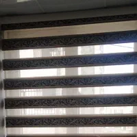 پرده زبرا در حد نو سالم طول ۱/۵۰ عرض ۱/۴۰