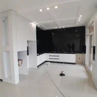 اوایل هنرستان / ۲۱۰ متری