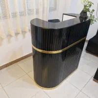 فروش میز پیشخوان مشکی طلایی