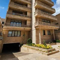 اپارتمان هزارویکشب( استخر/سالن ورزش/ سرایدار
