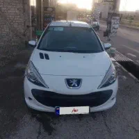 ۲۰۷ مدل ۹۸ فابریک  گلگیر جلو عقب یک ضربه کوچیک دا