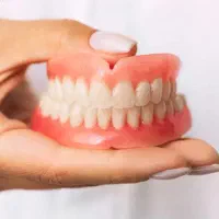 لابراتوار تخصصی دندانسازی