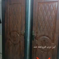درب اتاق خواب وسرویس