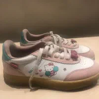 بک جفت کفش زارای اصل طرح Hello kitty