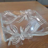 شیرینی خوری و سینی ۲۵۰ تومان