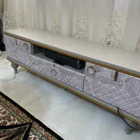 میز تلویزیون در حد نو سالم