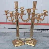 یه جفت شمعدانی برنجی‌
