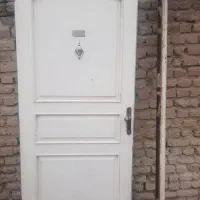 درب  آپارتمان  با کم اهنی