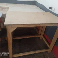 میز و نیمکت