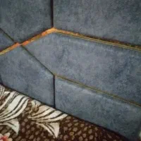 تخت دونفره در حد نو فقط میز ارایش نداره