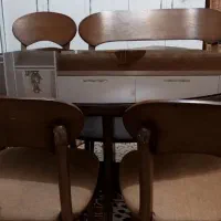 میز ناهار خوری