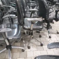 اعنوان صندلی اداری