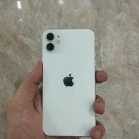 آیفون 11 در حد آکبند
