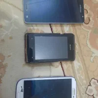 سه عدد موبایل نیاز به تعمیر