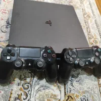 ps4 slim دو دسته اصلی به همراه بازی