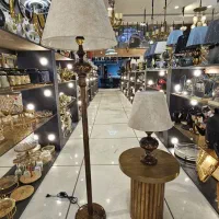 استخدام فروشنده حرفه‌ای خانم