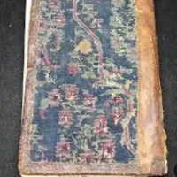 دعا و سر کتاب قرآنی